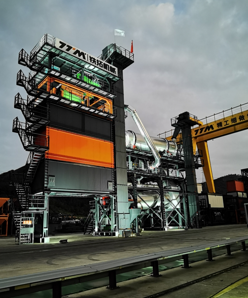 bauma CHINA 2020前夕，鐵拓機械泉州設備展區(qū)喜迎首批嘉賓蒞臨
